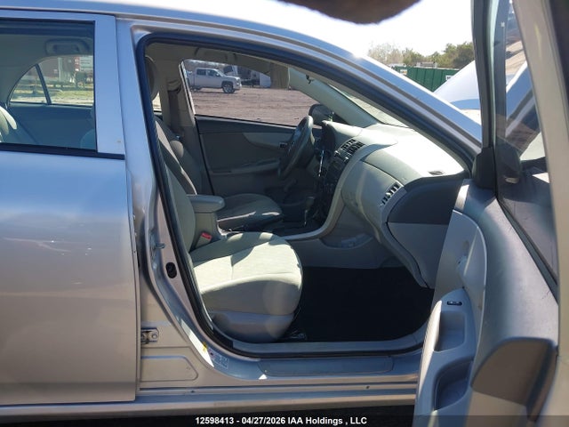 2010 Toyota Corolla მანქანა იყიდება აუქციონზე, vin: 2T1BU4EE5AC323797, აუქციონის ნომერი: 12598413