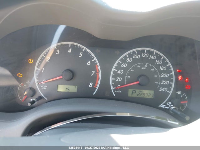 2010 Toyota Corolla მანქანა იყიდება აუქციონზე, vin: 2T1BU4EE5AC323797, აუქციონის ნომერი: 12598413