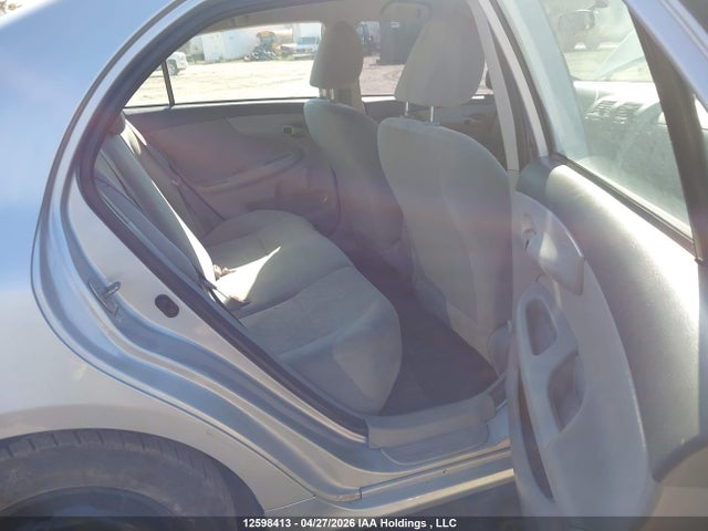 2010 Toyota Corolla მანქანა იყიდება აუქციონზე, vin: 2T1BU4EE5AC323797, აუქციონის ნომერი: 12598413