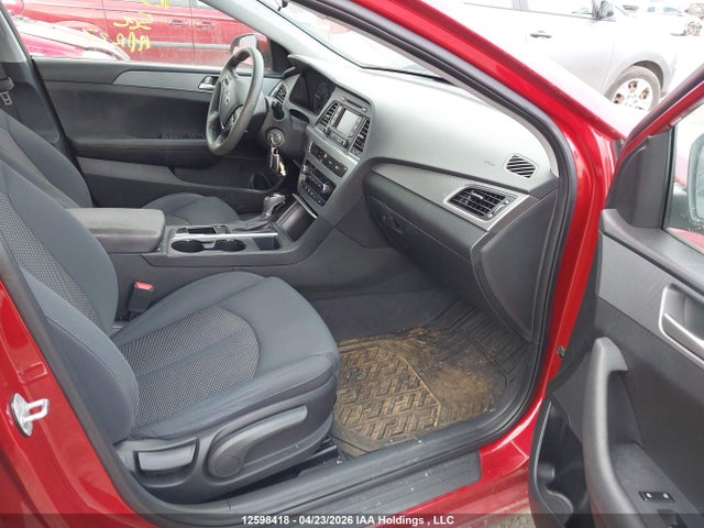 2017 Hyundai Sonata Gl მანქანა იყიდება აუქციონზე, vin: 5NPE24AF7HH538302, აუქციონის ნომერი: 12598418