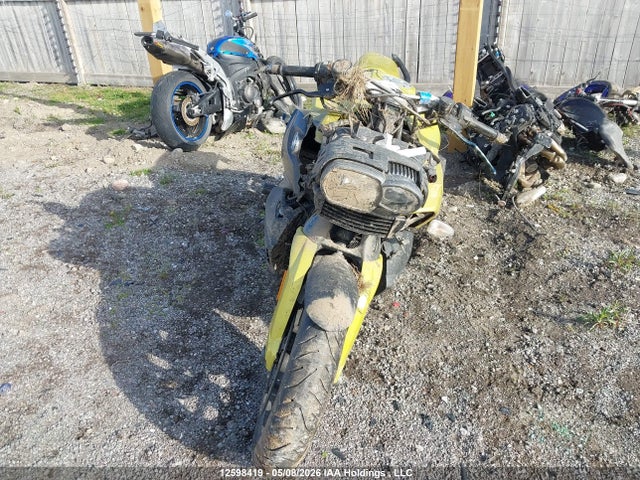 12598419 :رقم المزاد ، WB1051806BZV82340 vin ، 2011 Bmw K1300 R مزاد بيع