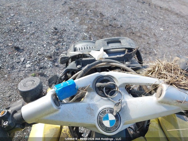 12598419 :رقم المزاد ، WB1051806BZV82340 vin ، 2011 Bmw K1300 R مزاد بيع