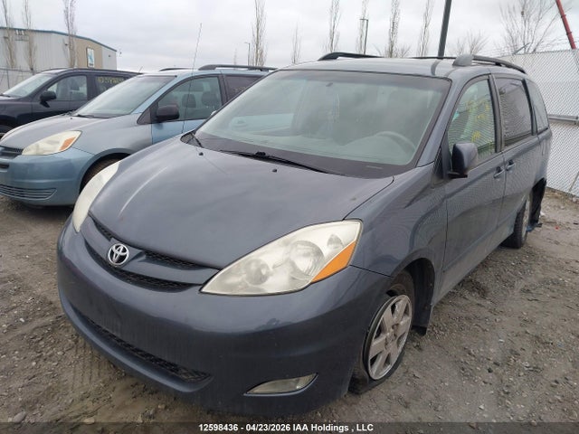 2009 Toyota Sienna Ce/le მანქანა იყიდება აუქციონზე, vin: 5TDZK23C49S273617, აუქციონის ნომერი: 12598436