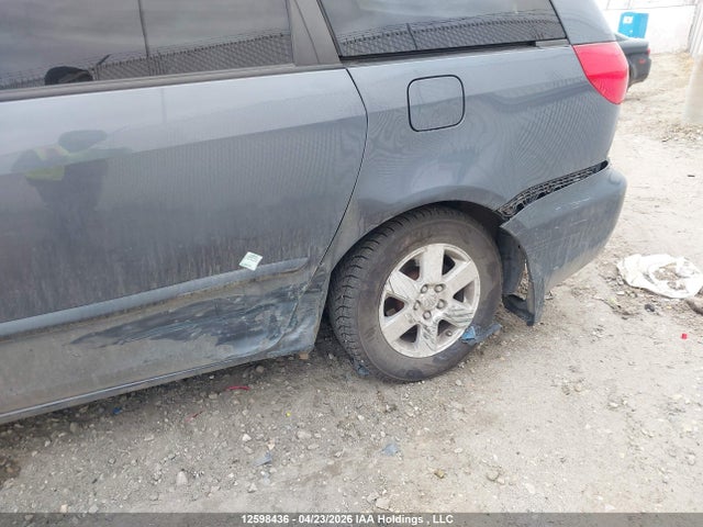 2009 Toyota Sienna Ce/le მანქანა იყიდება აუქციონზე, vin: 5TDZK23C49S273617, აუქციონის ნომერი: 12598436