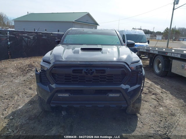 3TYLE5JN9ST062409 Toyota Tacoma