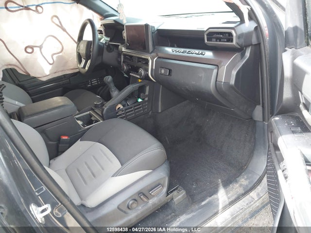 3TYLE5JN9ST062409 Toyota Tacoma