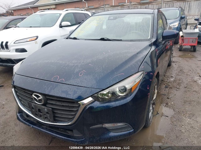 12598439 :رقم المزاد ، 3MZBN1U73JM240856 vin ، 2018 Mazda Mazda3 Gx مزاد بيع