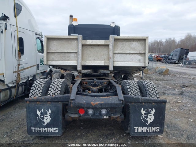 Продаж на аукціоні авто 2024 Kenworth W900, vin: 1XKWD40X4RR987640, номер лоту: 12598483