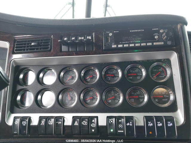 Продаж на аукціоні авто 2024 Kenworth W900, vin: 1XKWD40X4RR987640, номер лоту: 12598483