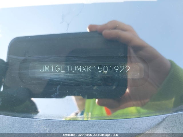 JM1GL1UMXK1501922 Mazda Mazda6 Gs