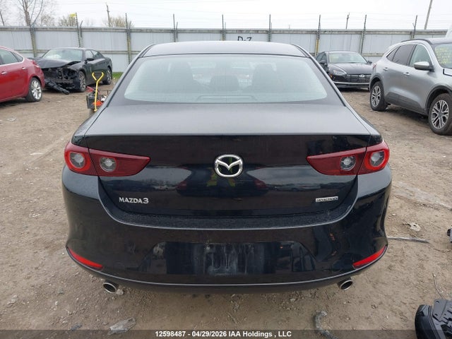 12598487 :رقم المزاد ، JM1BPABM2S1788383 vin ، 2025 Mazda Mazda3 مزاد بيع
