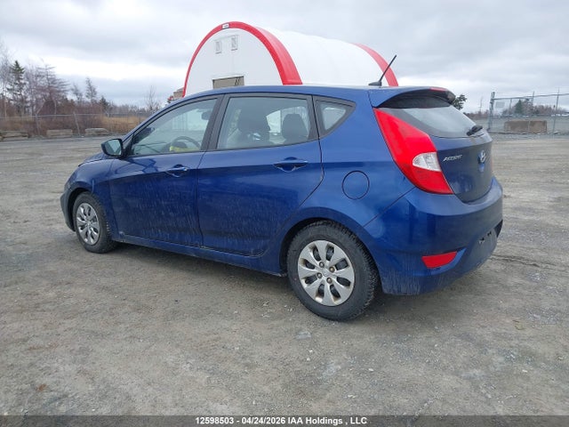 KMHCT5AE4GU286932 Hyundai ACCENT SE