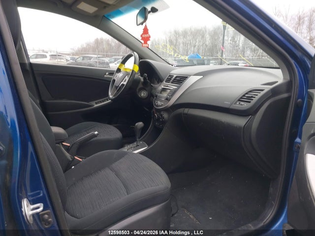 KMHCT5AE4GU286932 Hyundai ACCENT SE