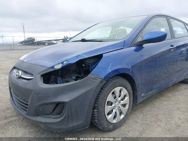 KMHCT5AE4GU286932 Hyundai ACCENT SE