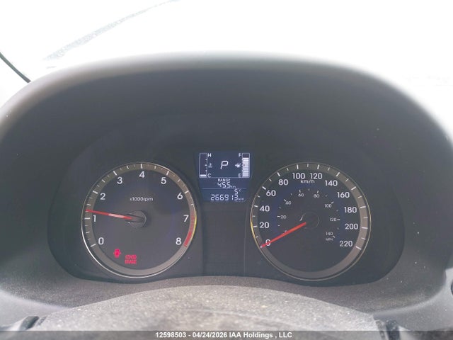 KMHCT5AE4GU286932 Hyundai ACCENT SE