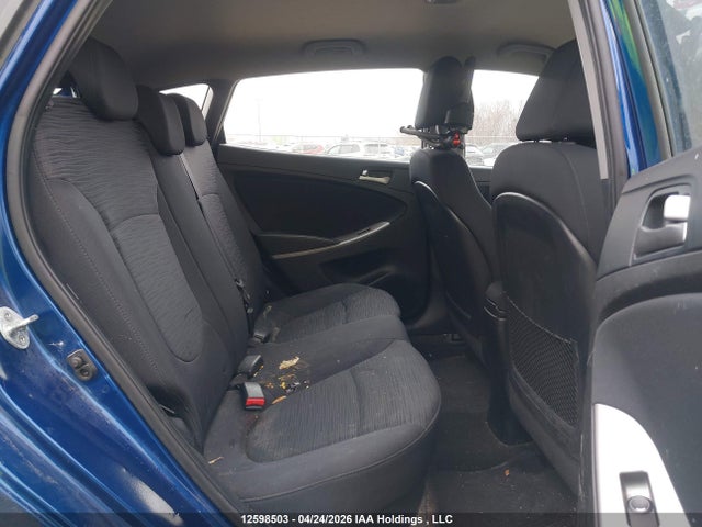 KMHCT5AE4GU286932 Hyundai ACCENT SE