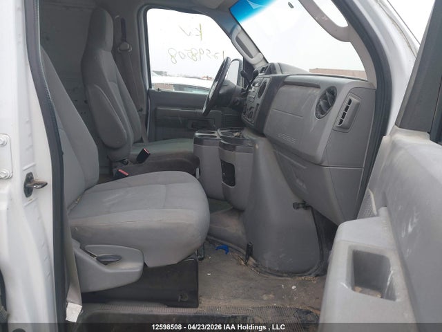 2011 Ford Econoline E250 Van მანქანა იყიდება აუქციონზე, vin: 1FTNE2EL4BDA30314, აუქციონის ნომერი: 12598508