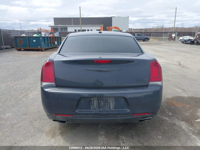 Chrysler 300 S 2016 2C3CCABG9GH164085 Image 16