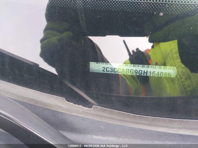 2C3CCABG9GH164085 Chrysler 300 S