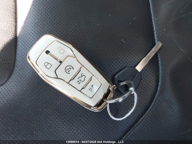 12598514 :رقم المزاد ، 3FA6P0D95FR187183 vin ، 2015 Ford Fusion Titanium مزاد بيع
