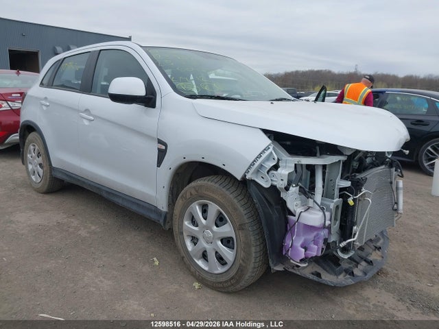 12598516 :رقم المزاد ، JA4AHUAU7SU604723 vin ، 2025 Mitsubishi Rvr Es مزاد بيع