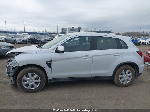 12598516 :رقم المزاد ، JA4AHUAU7SU604723 vin ، 2025 Mitsubishi Rvr Es مزاد بيع