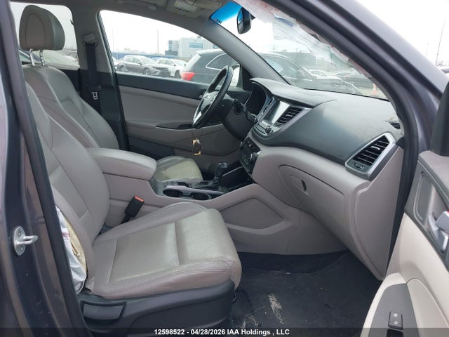 Продаж на аукціоні авто 2016 Hyundai Tucson, vin: KM8J3CA48GU164724, номер лоту: 12598522