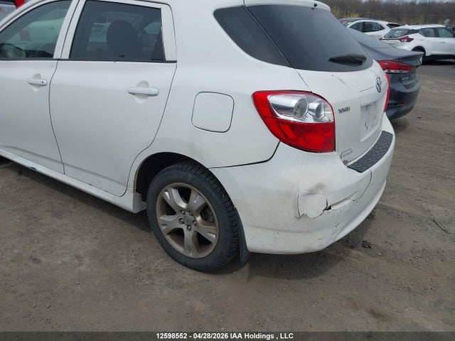 12598552 :رقم المزاد ، 2T1KU40E09C103003 vin ، 2009 Toyota Matrix Wagon مزاد بيع