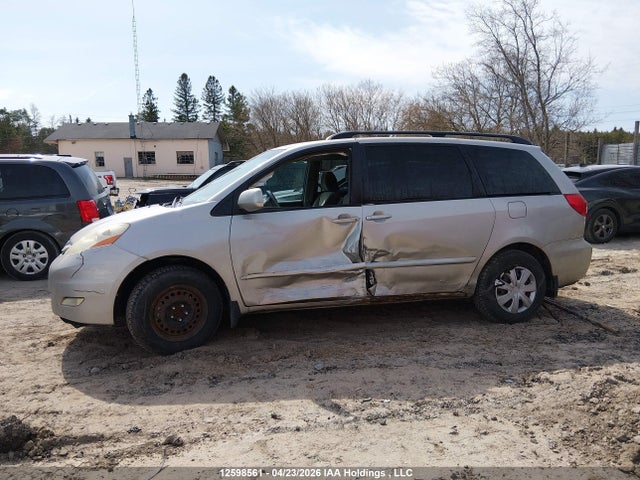 Продаж на аукціоні авто 2010 Toyota Sienna Ce/le, vin: 5TDKK4CCXAS299009, номер лоту: 12598561