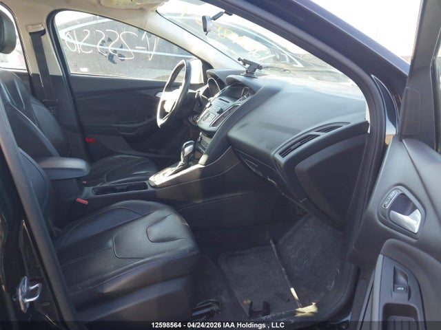 2015 Ford Focus Se მანქანა იყიდება აუქციონზე, vin: 1FADP3F27FL255510, აუქციონის ნომერი: 12598564