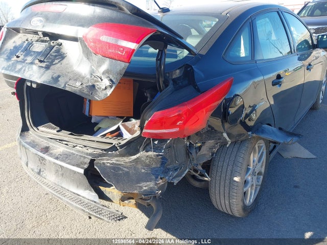 2015 Ford Focus Se მანქანა იყიდება აუქციონზე, vin: 1FADP3F27FL255510, აუქციონის ნომერი: 12598564