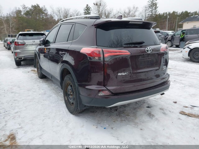 2016 Toyota Rav4 Xle მანქანა იყიდება აუქციონზე, vin: 2T3RFREV5GW431373, აუქციონის ნომერი: 12453190