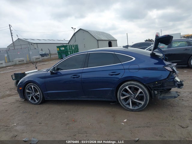 5NPEJ4J28NH148918 Hyundai Sonata Sport 1.6t 4dr