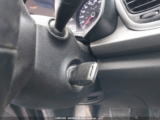 3KPA25AB1JE113718 KIA Rio Lx/lx+