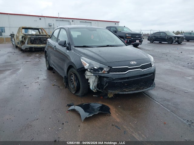 3KPA25AB1JE113718 KIA Rio Lx/lx+