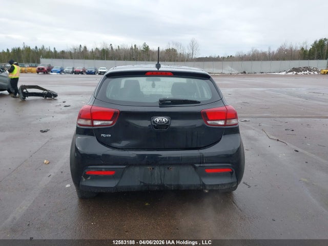 3KPA25AB1JE113718 KIA Rio Lx/lx+