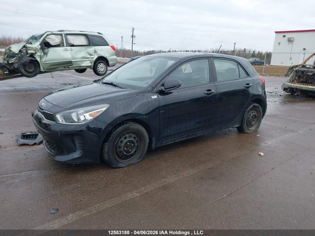 3KPA25AB1JE113718 KIA Rio Lx/lx+
