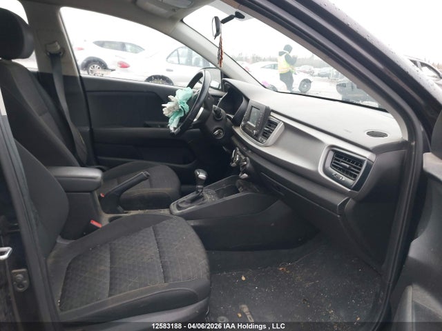 3KPA25AB1JE113718 KIA Rio Lx/lx+