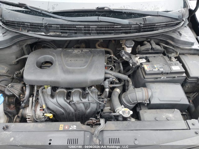 3KPA25AB1JE113718 KIA Rio Lx/lx+
