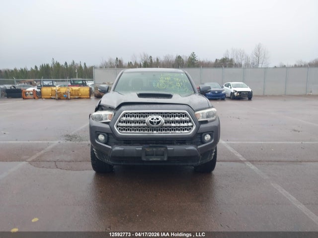 5TFDZ5BN7HX018494 Toyota Tacoma Trd Off Road/trd Sport