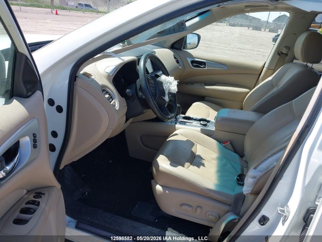 12598582 :رقم المزاد ، 5N1DR2MM4JC606266 vin ، 2018 Nissan Pathfinder S/sv/sl/platinum مزاد بيع