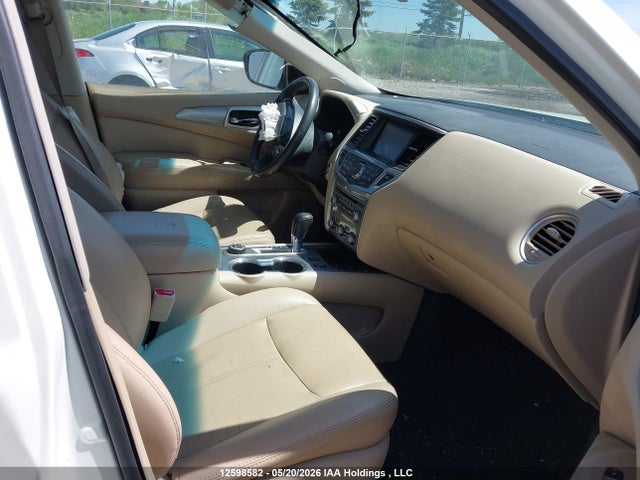 12598582 :رقم المزاد ، 5N1DR2MM4JC606266 vin ، 2018 Nissan Pathfinder S/sv/sl/platinum مزاد بيع