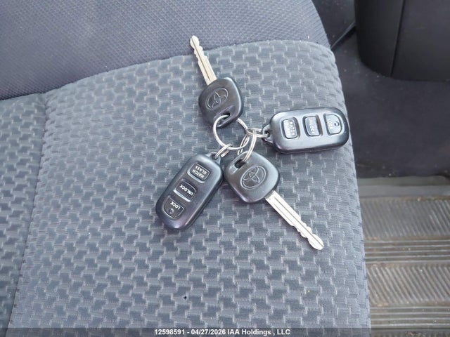 2005 Toyota Corolla Matrix Xr მანქანა იყიდება აუქციონზე, vin: 2T1KR32E45C878178, აუქციონის ნომერი: 12598591