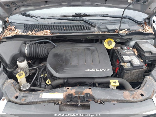 12598597 :رقم المزاد ، 2C4RC1BG2FR590005 vin ، 2015 Chrysler Town  Country Limited مزاد بيع