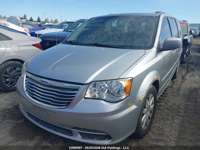 12598597 :رقم المزاد ، 2C4RC1BG2FR590005 vin ، 2015 Chrysler Town  Country Limited مزاد بيع