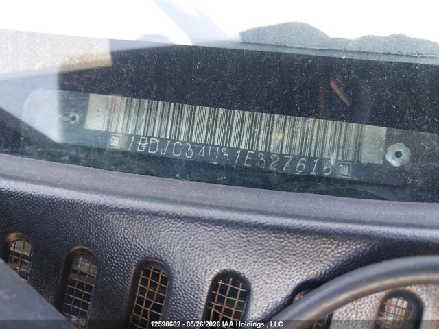 12598602 :رقم المزاد ، 1GDJC34U31E327616 vin ، 2001 Gmc Sierra 3500 مزاد بيع