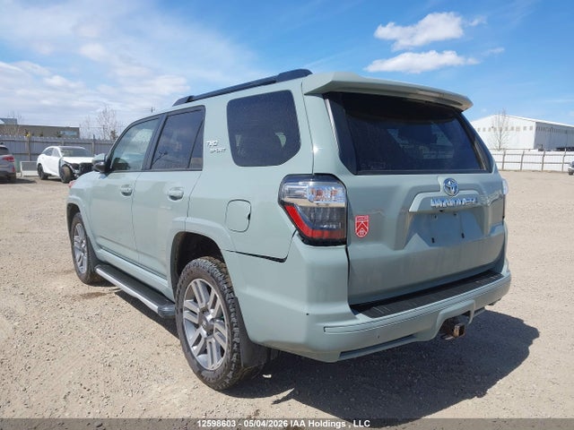 12598603 :رقم المزاد ، JTESU5JR7N6052684 vin ، 2022 Toyota 4runner مزاد بيع