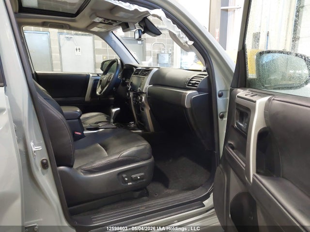 12598603 :رقم المزاد ، JTESU5JR7N6052684 vin ، 2022 Toyota 4runner مزاد بيع