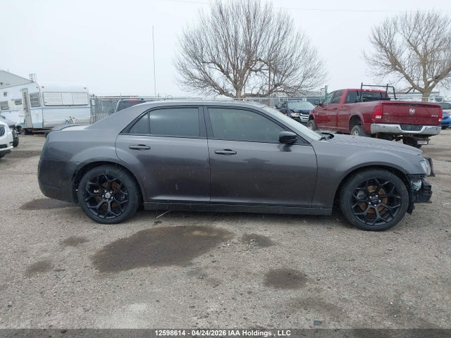 Продажа на аукционе авто 2015 Chrysler 300 S, vin: 2C3CCABG0FH864172, номер лота: 12598614