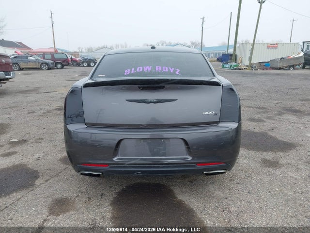 Продажа на аукционе авто 2015 Chrysler 300 S, vin: 2C3CCABG0FH864172, номер лота: 12598614